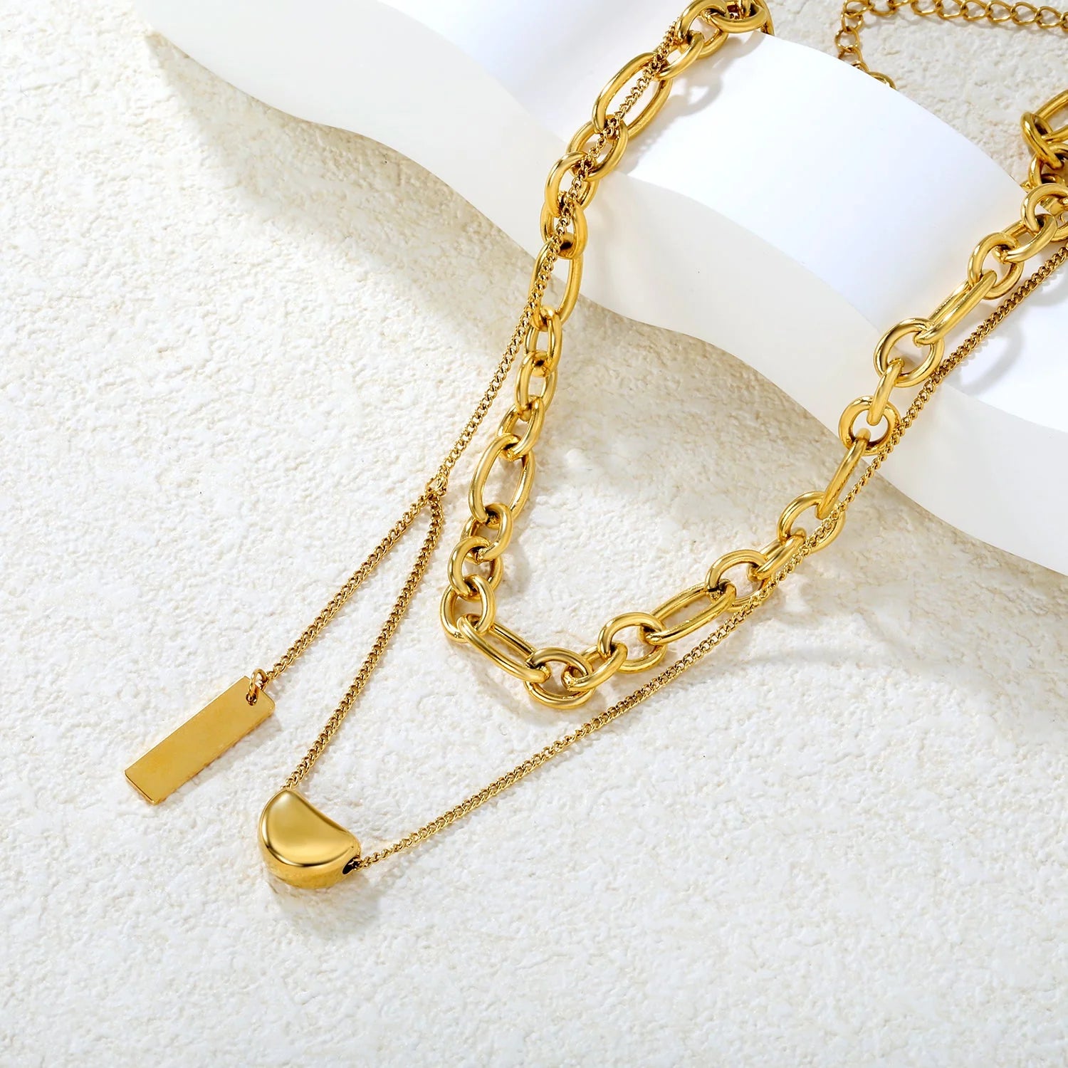 Riviera Chain