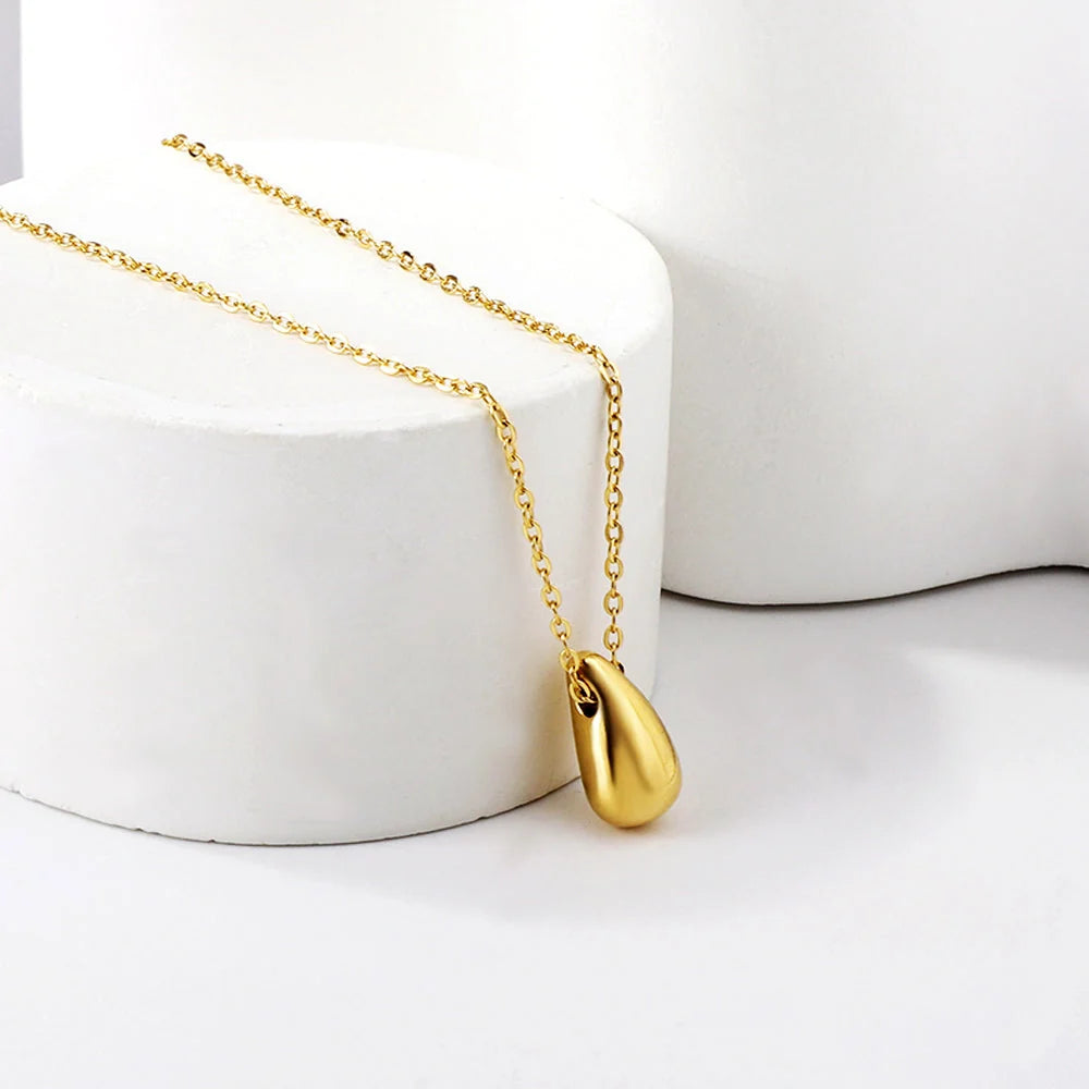 Aurelia Pendant