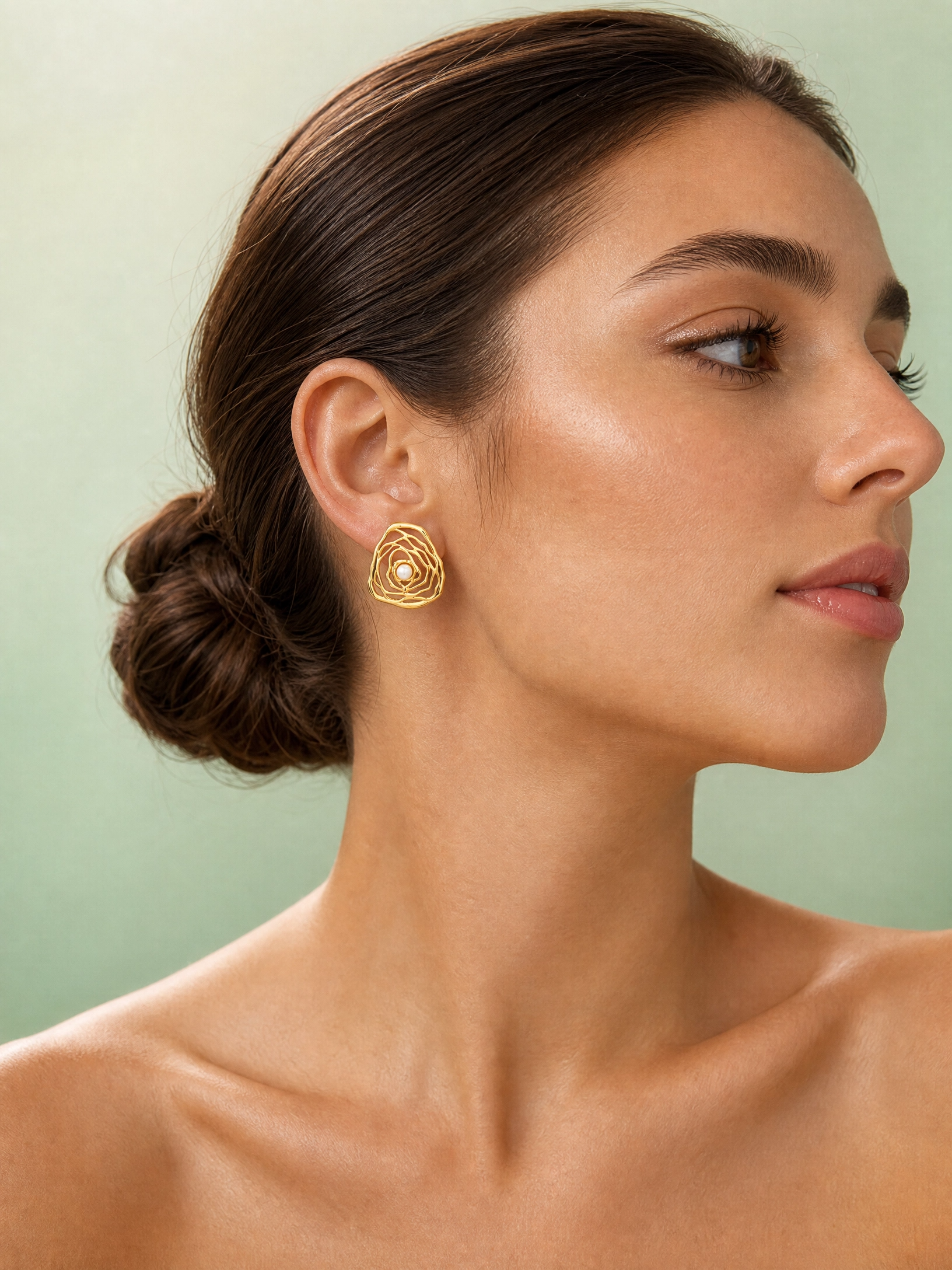 Openwork Essence Earrings